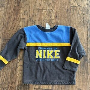 Vintage 90s Nike crewneck sweatshirt
